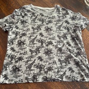 Banana Republic safari T-shirt.  Never worn. XL